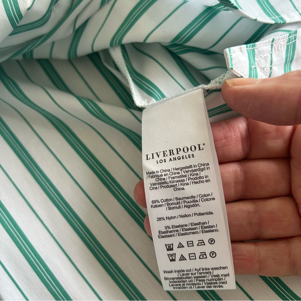 Liverpool Classic Striped White and Green Shirt. Size S - Picture 10 of 10